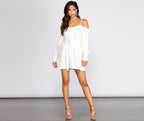 Cold-Shoulder Linen Tunic with Button Front