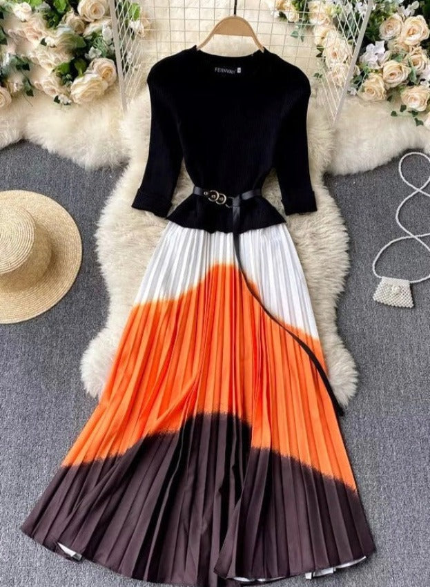 Tie-Dye Knit Midi Dress with Round Neckline Main image