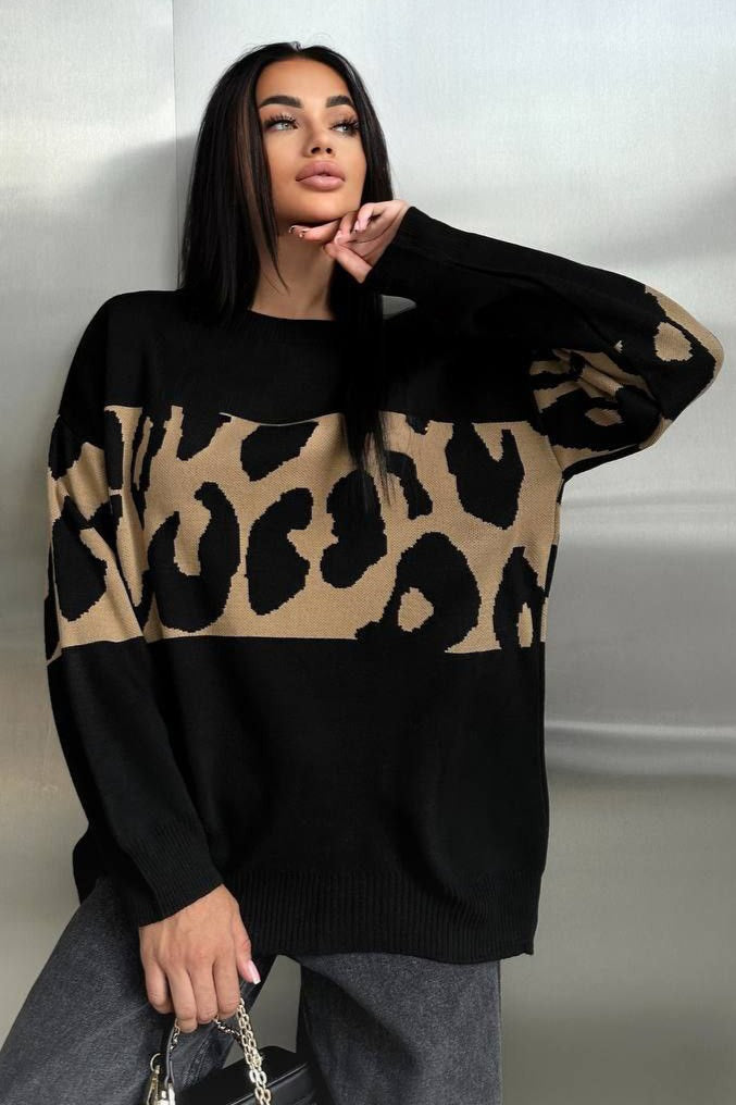 Colorblock Knit Sweater with Leopard Print