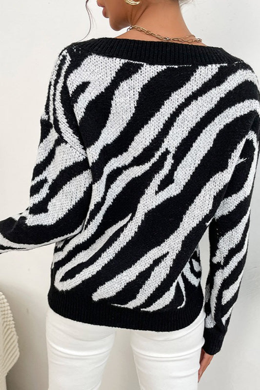 Zebra-Print Polyester Sweater with Pullover Design