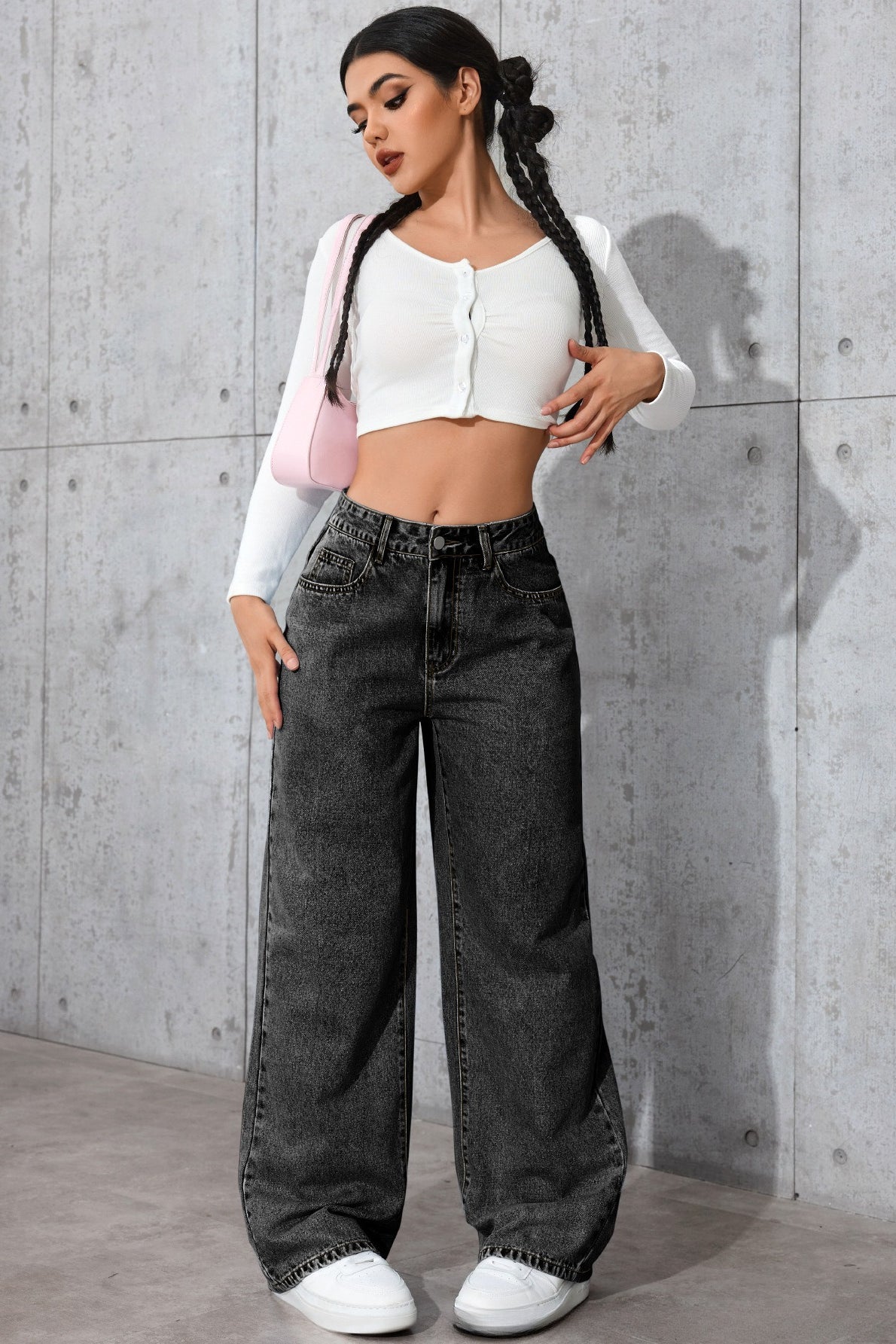 High-Rise Straight-Leg Jeans with Relaxed Fit