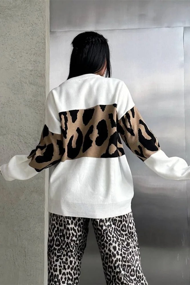 Vintage-Inspired Leopard-Print Knit Sweater