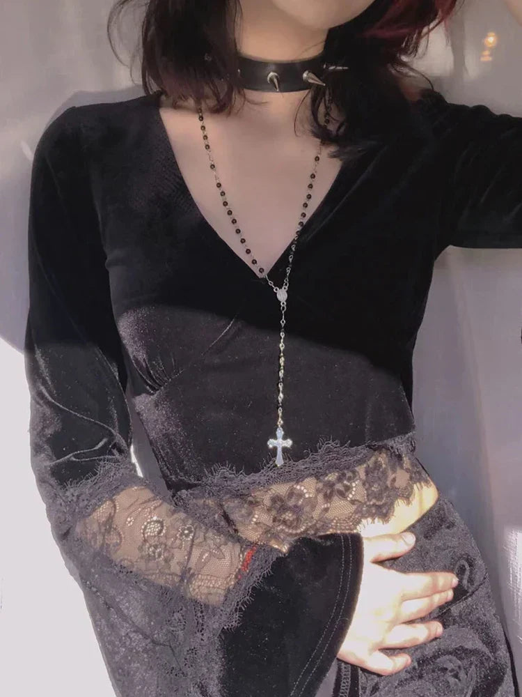 Flare Lace Sleeve Knit Top