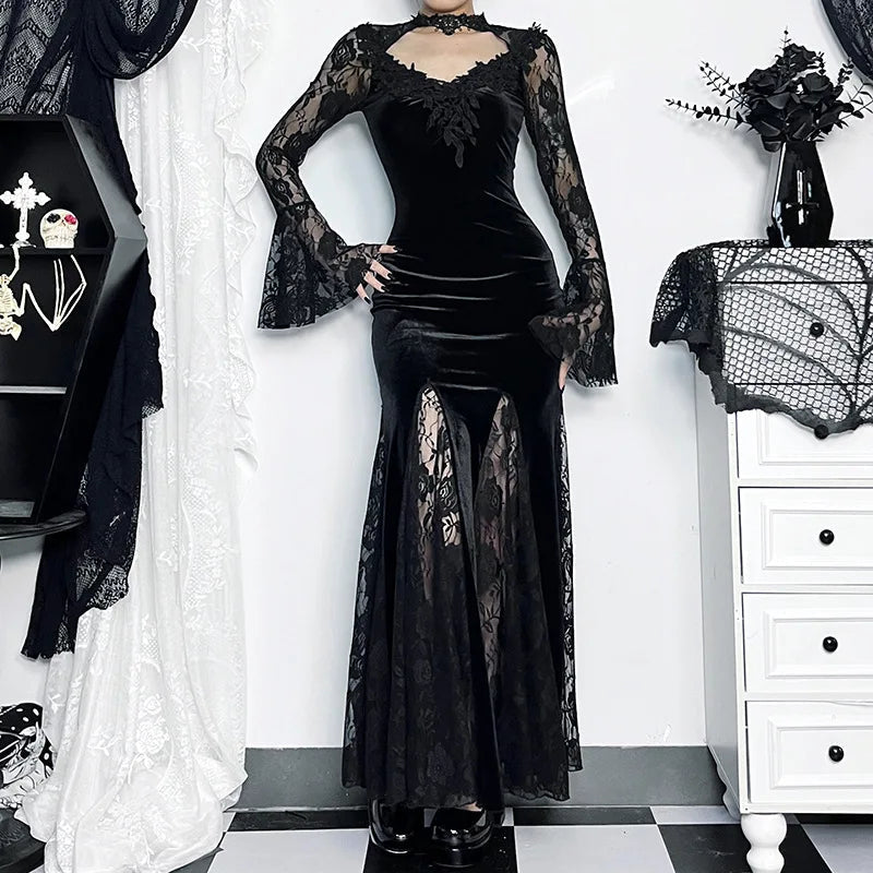 Antique Lace Trumpet Slim Midi Attire Black / S