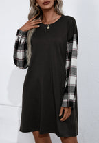 Plaid Crew-Neck Dress with Long Sleeves