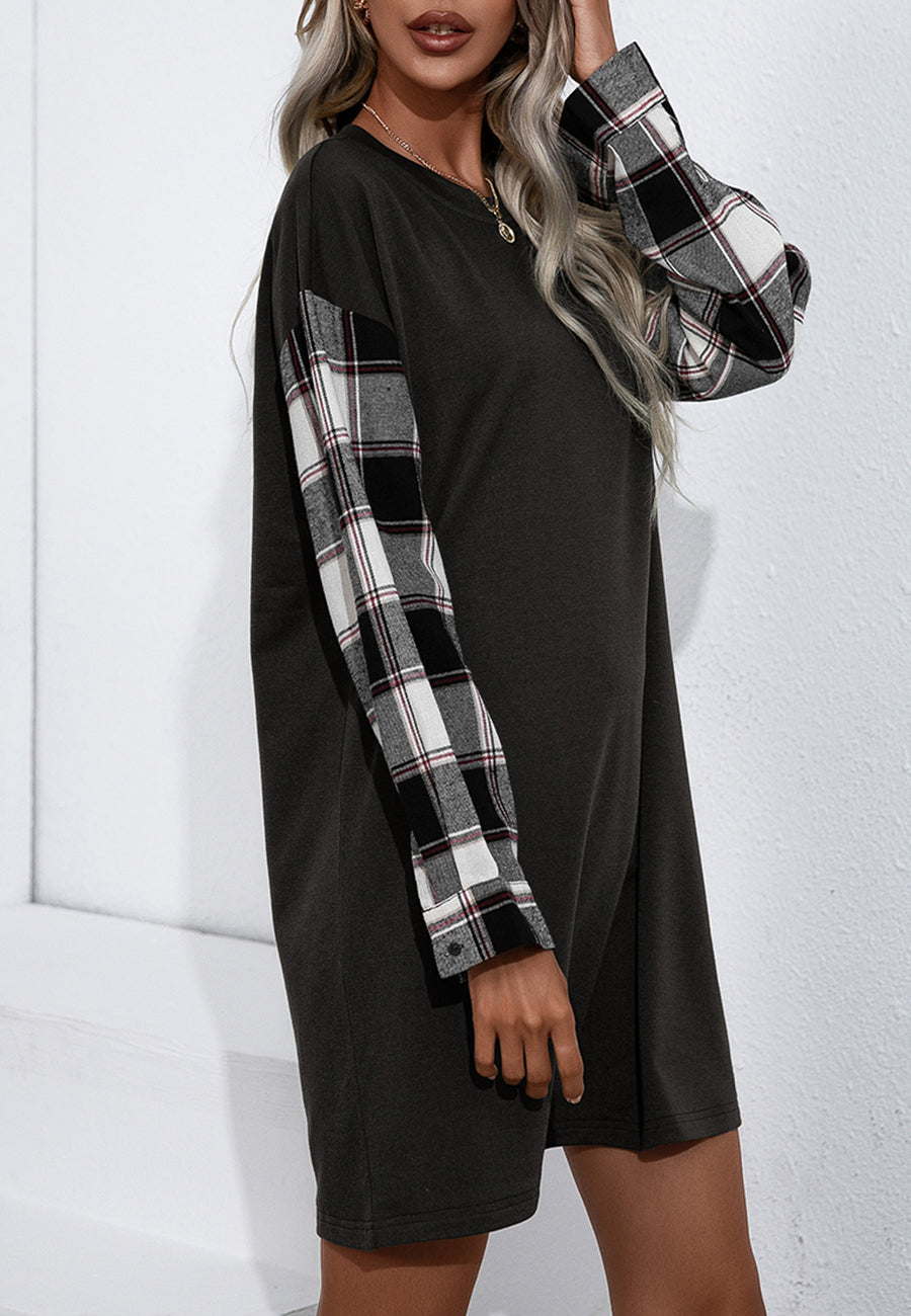 Plaid Crew-Neck Dress with Long Sleeves