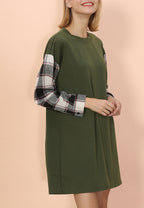 Plaid Crew-Neck Dress with Long Sleeves