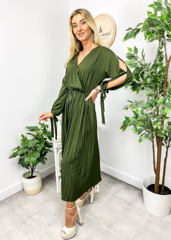 Cutout Polyester Dress with Pleats Main image