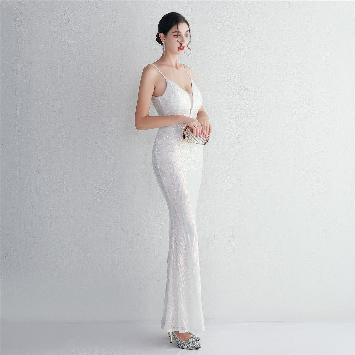 Sequined Dress with Mermaid Shape