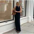 Polyester Cotton Dress with Round Neckline
