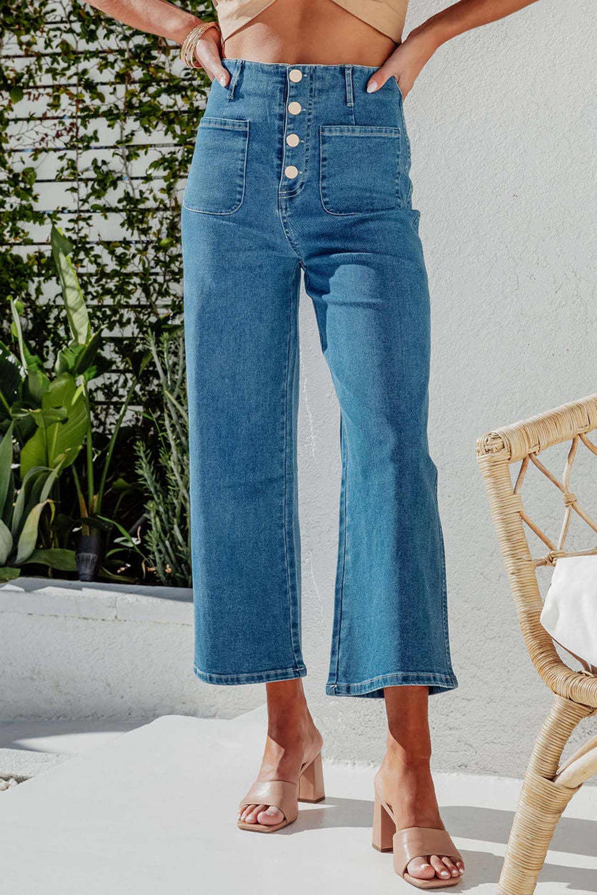 Cropped Jeans with High Waist