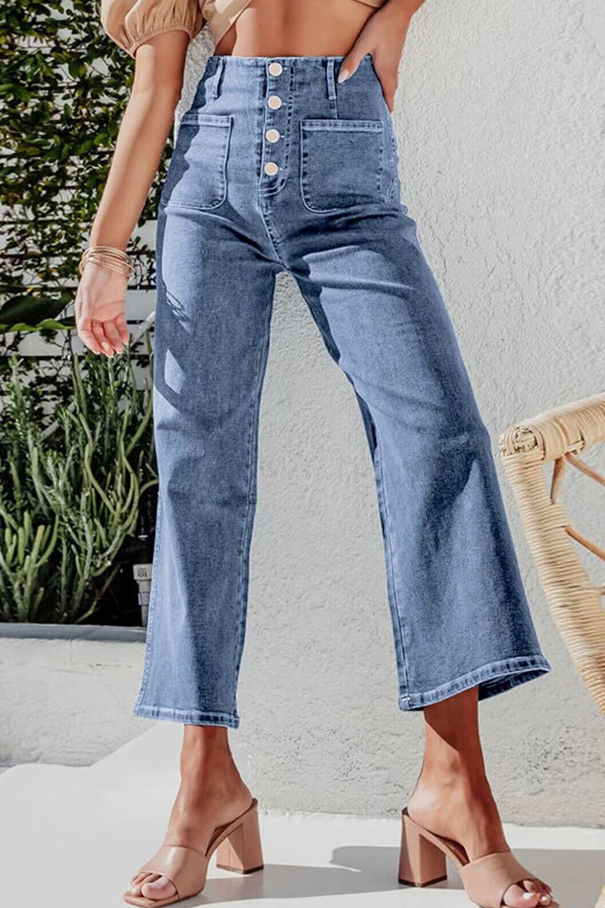 Cropped Jeans with High Waist