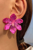 Petal-Shaped Earrings in a Solid Color
