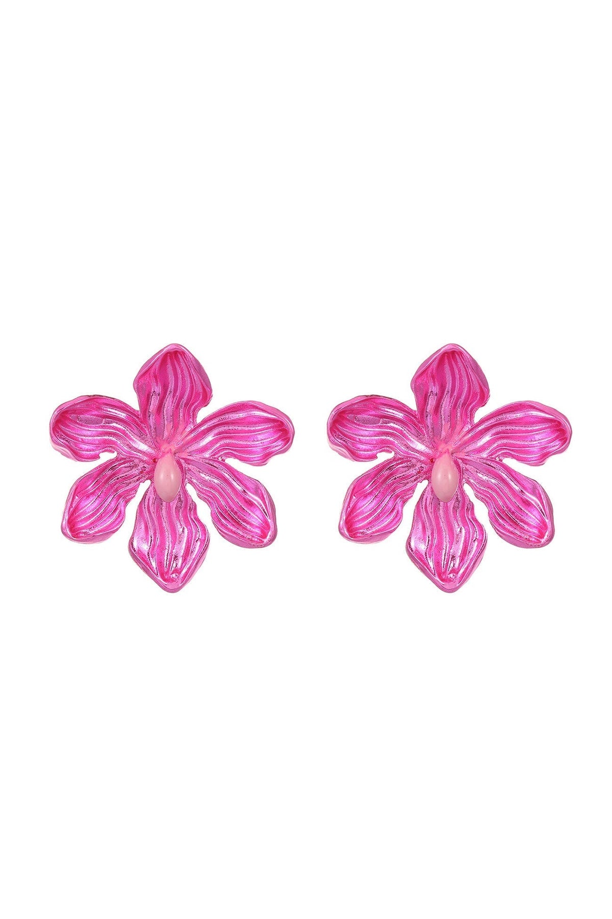 Petal-Shaped Earrings in a Solid Color