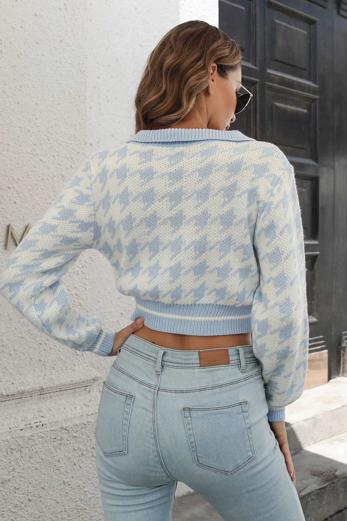 Houndstooth Knit V-Neck Cropped Top