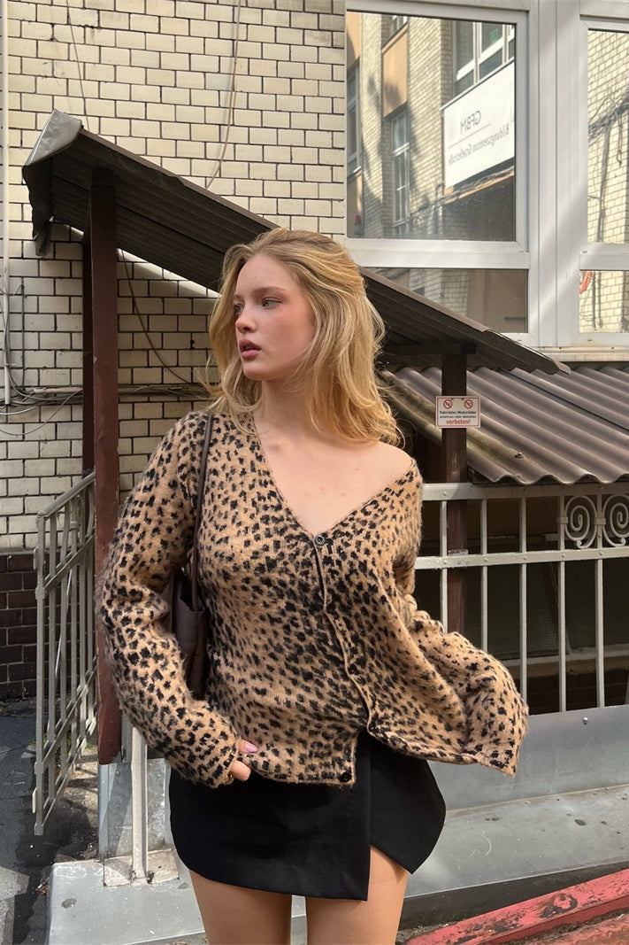 Animal-Print Leopard-Print V-Neck Cardigan